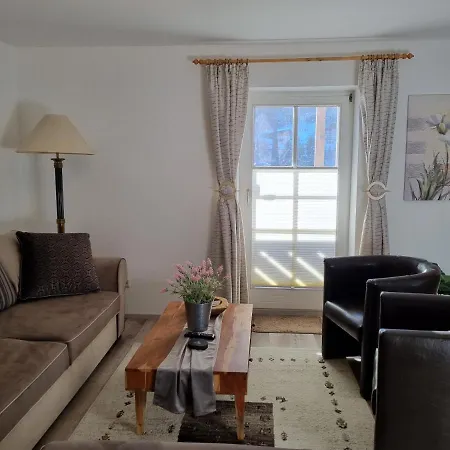 Wohlfuehl-appartement Bergsee Family - Am Wildsee - Sup Und Schlitten For Free Апартаменти Зефельд-ін-Тіроль